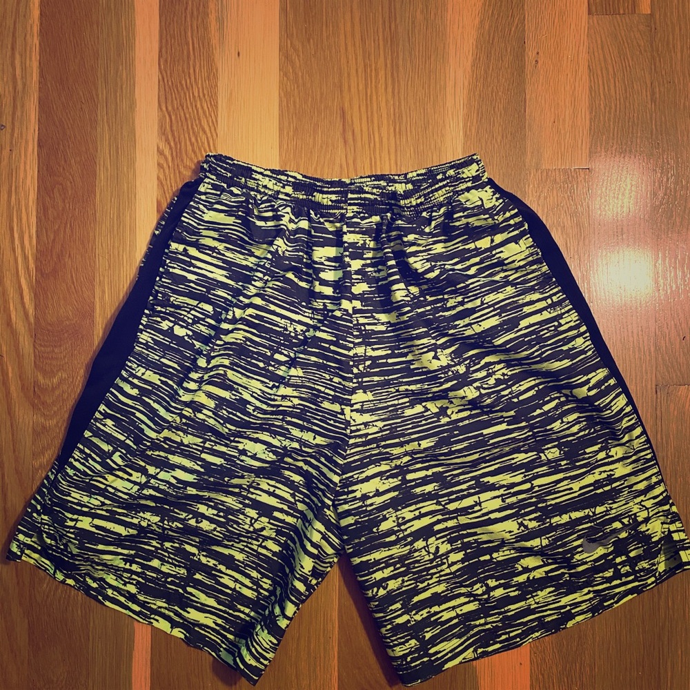 Nike Mens Running Shorts (sz Small) With Liner